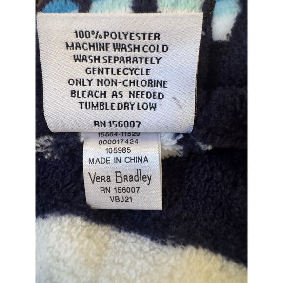 New Vera Bradley Shore Enough Travel Blanket Fleece 45 x 60 Retired Ocean Beach - Picture 4 of 8